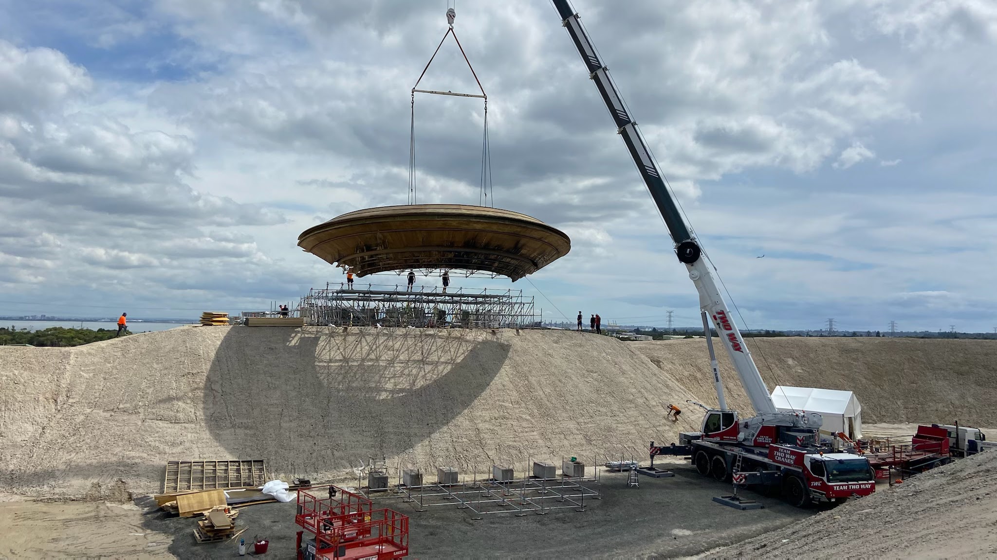 Base-mount installation process for the cantilevered Hero UFO.